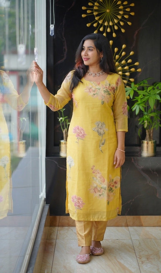 Two piece set