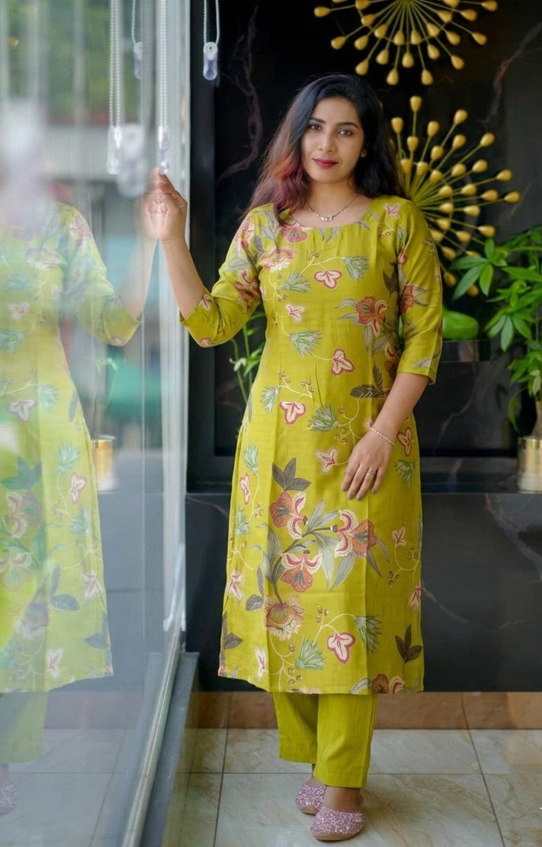 Two piece set