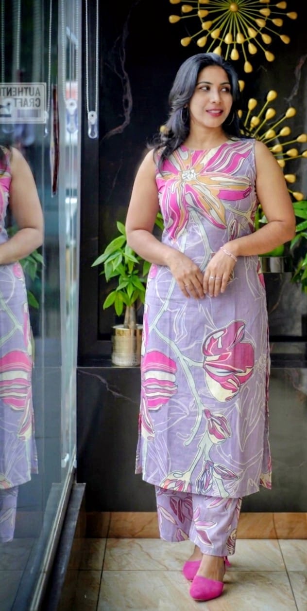 Two piece set