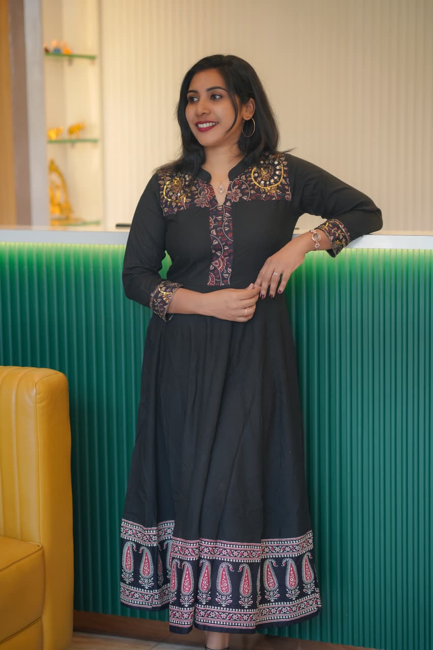 Beautiful Rayon Umbrella Kurti