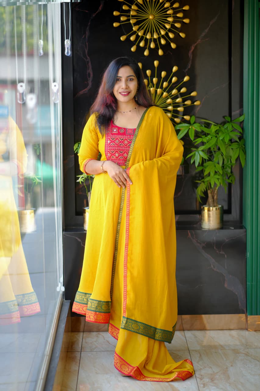 TWO PIECE SET