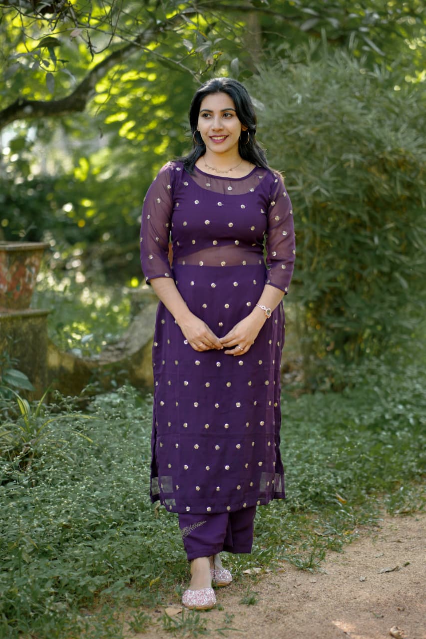 Georgette Slitted Kurti 2 piece Set