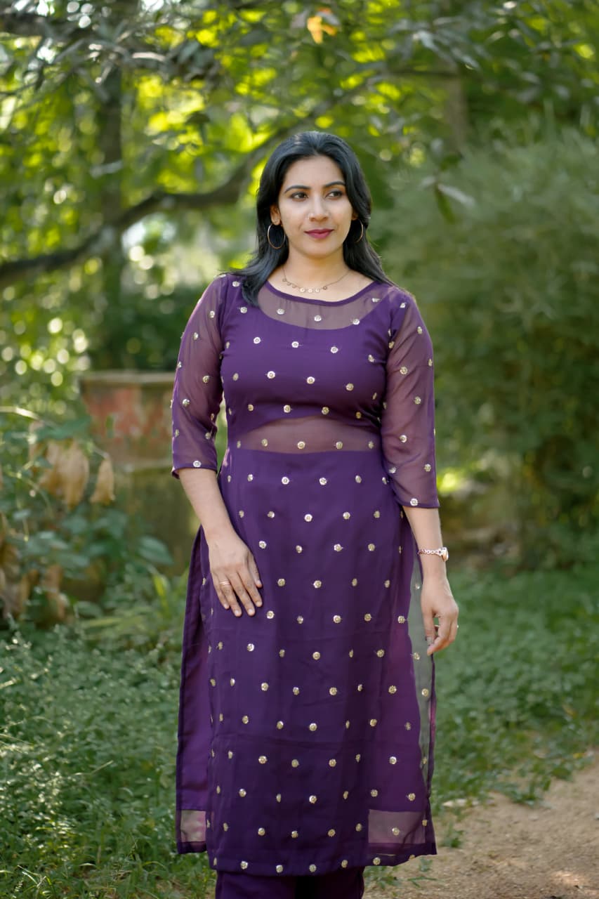 Georgette Slitted Kurti 2 piece Set