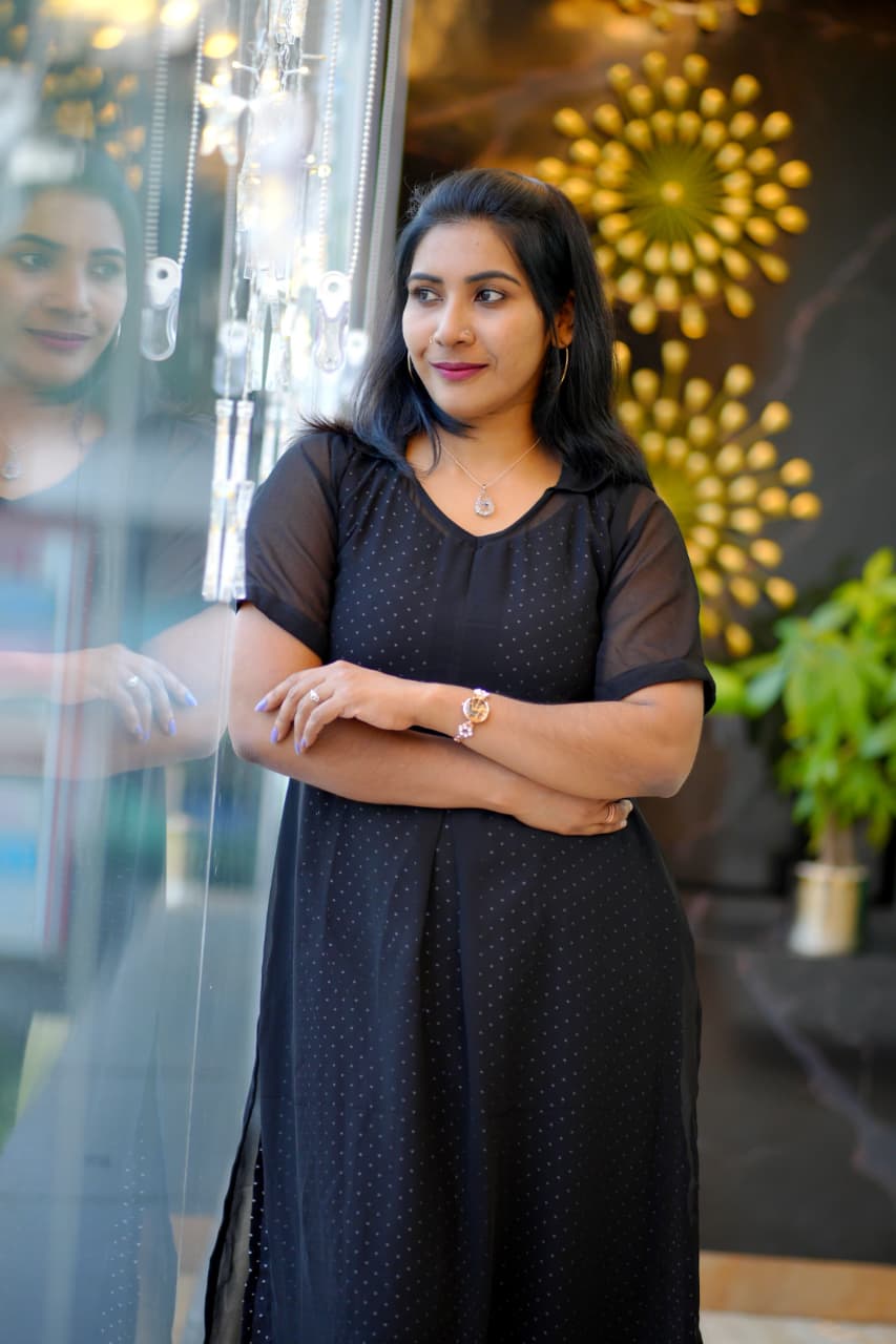 NAARIVASTRA TWO PIECE SET