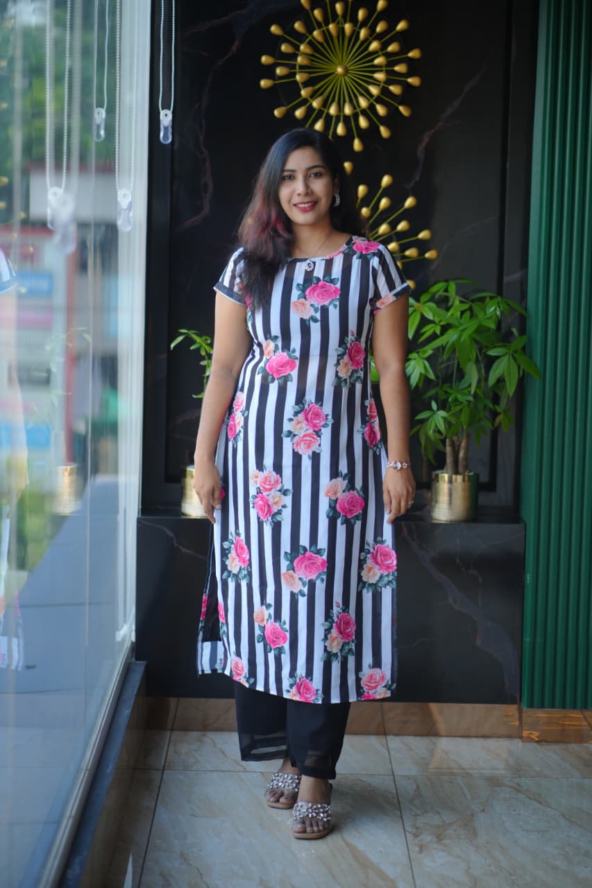 Elegant Floral Print Striped Georgette Kurti And Pant