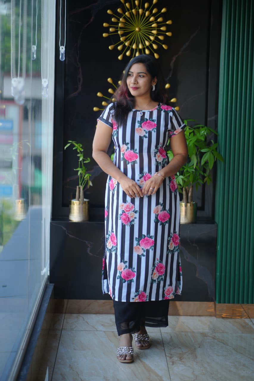 Elegant Floral Print Striped Georgette Kurti And Pant