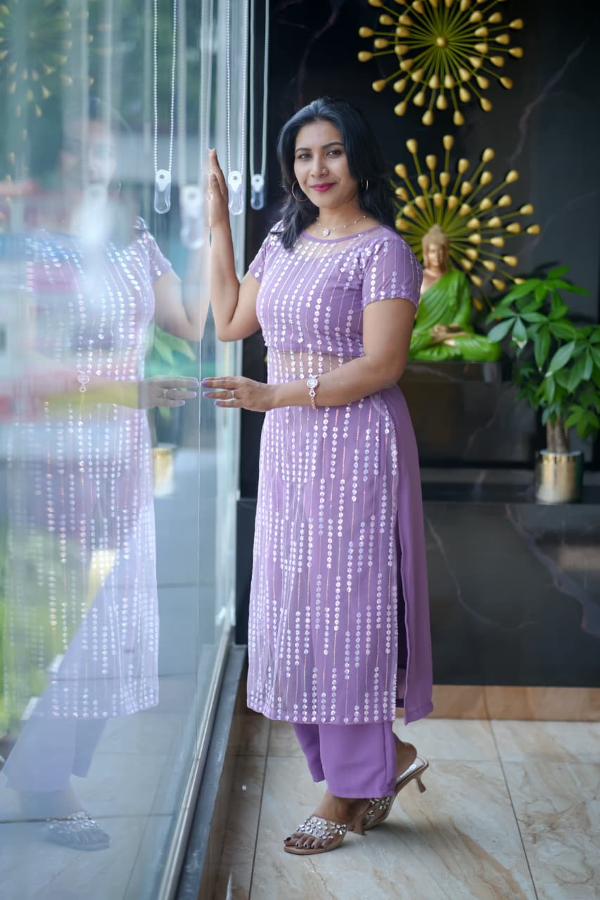Georgette Slitted Kurti 2 Piece Set