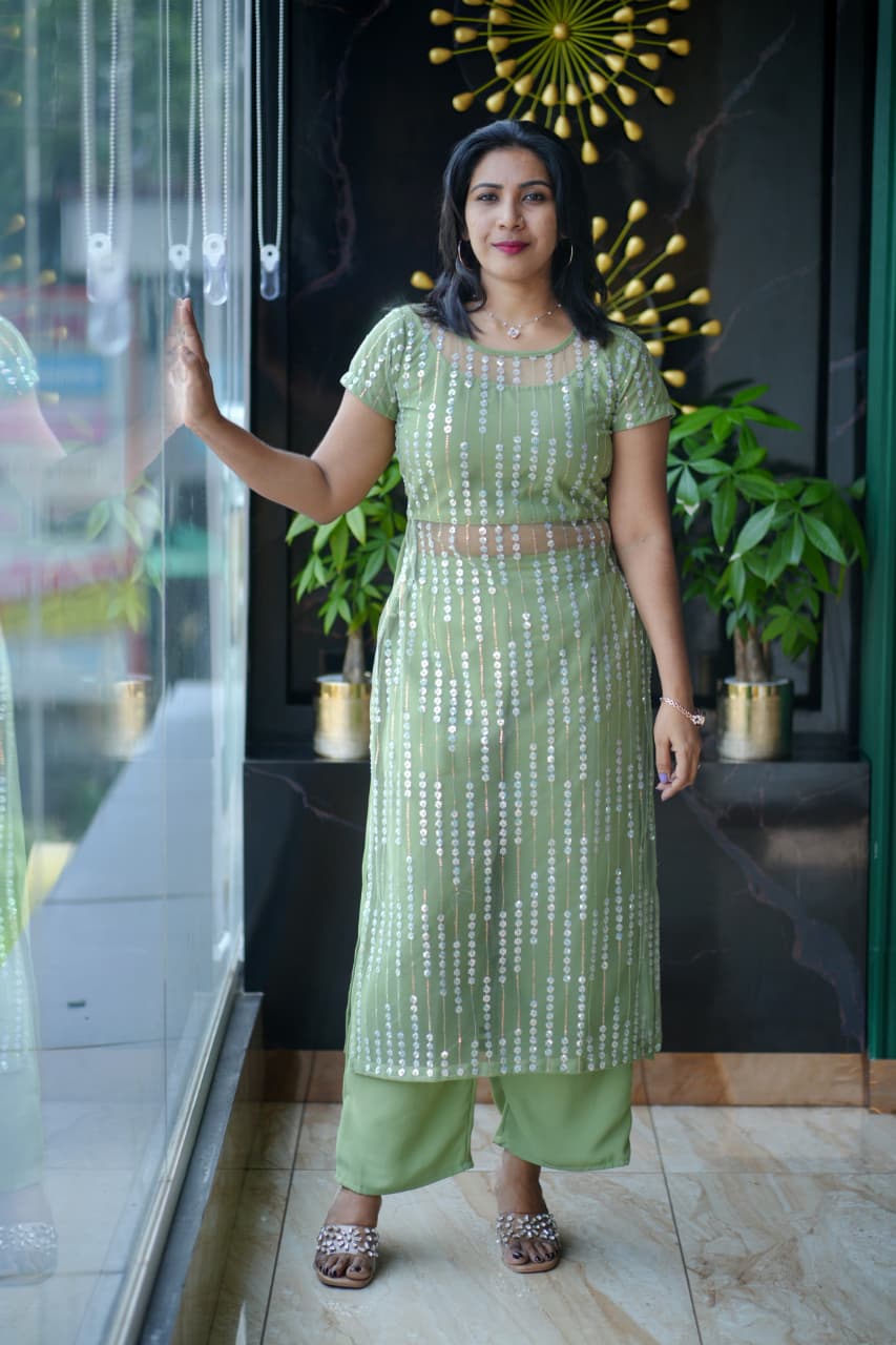 Georgette Slitted Kurti 2 Piece Set