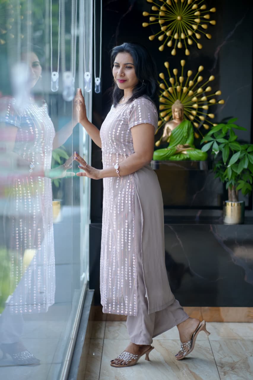 Georgette Slitted Kurti 2 Piece Set