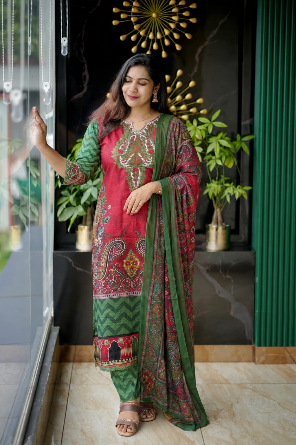 OH LA LA Designer Pakistani Style 3-Piece Suit (Red & Green Ethnic Collection)
